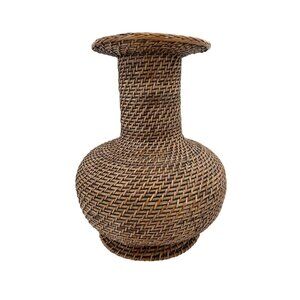 Handwoven Wicker Vase Decorative Accent Piece With Textured Weave & Wide Rim Des